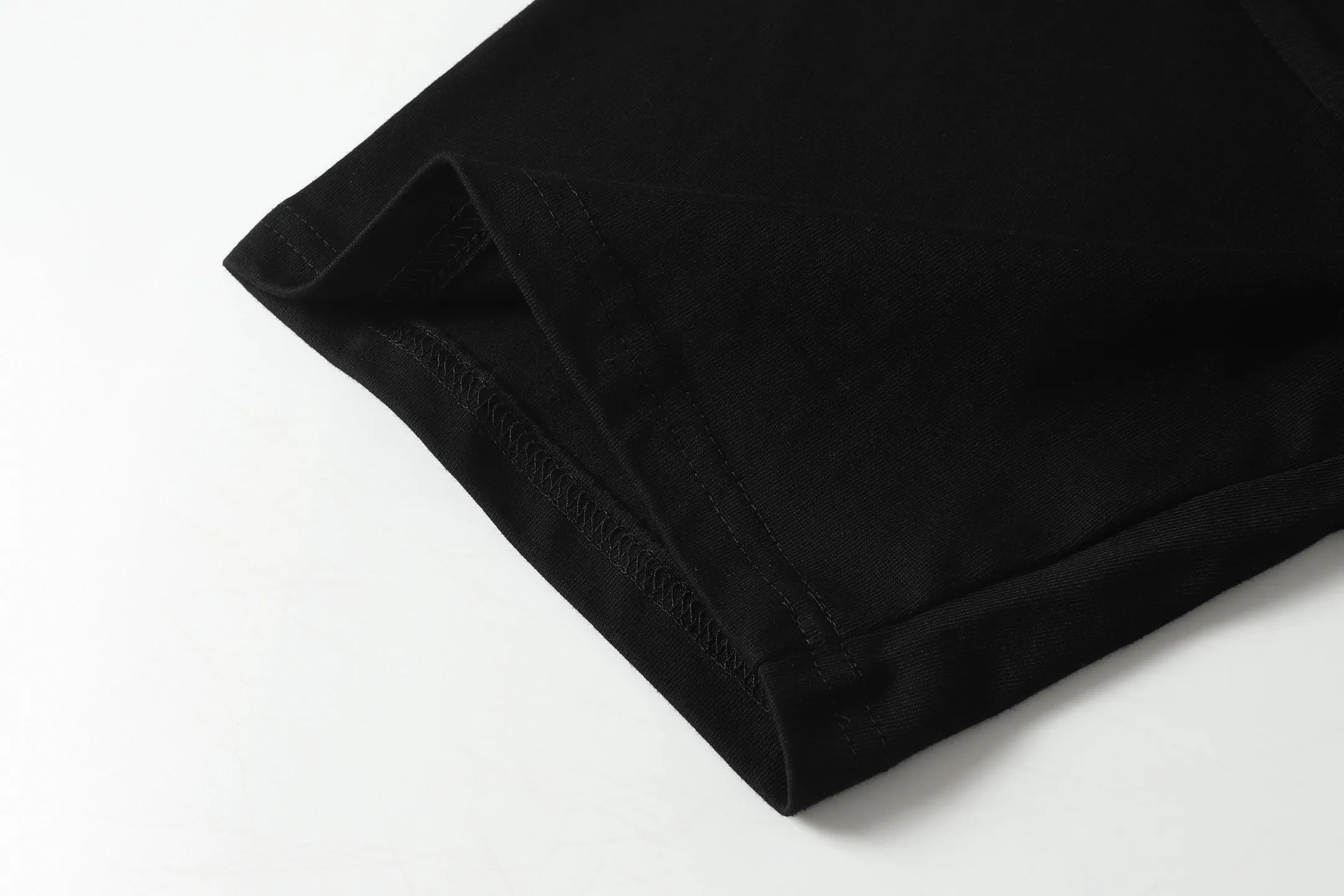 GALLERY.DEPT Summer new short-sleeved model number: D3306P110 Color: black apricot Size: S M L XL